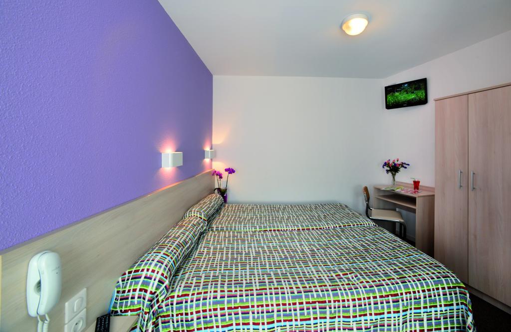 Hôtel Saint Contard Lourdes Extérieur photo